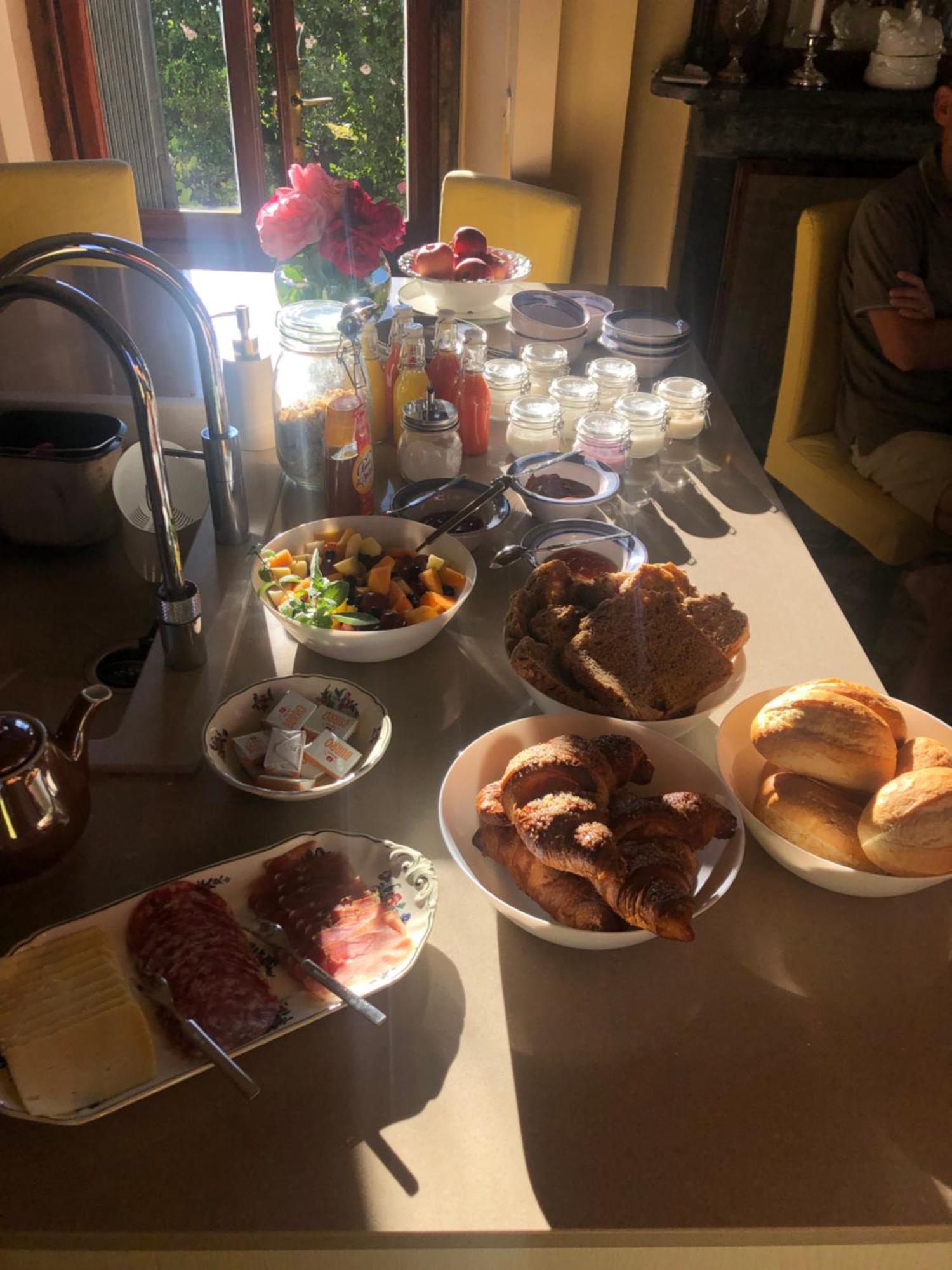 Villa Il Maiale Bianco Bed & Breakfast San Fedele Intelvi Eksteriør bilde